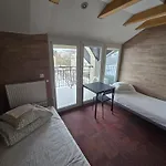 Rooms4rest Skibicka - Private For Tourists אכסניה ורשה