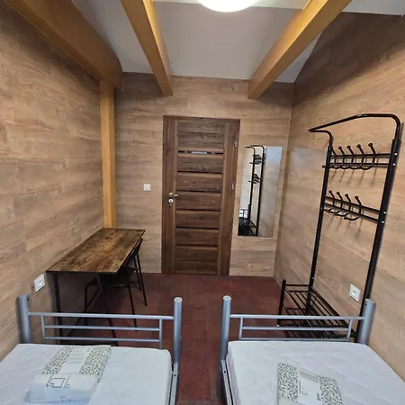 Rooms4rest Skibicka - Private For Tourists Hostel