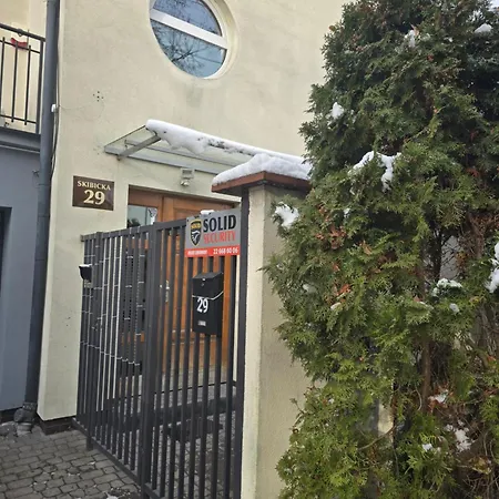 호스텔 Rooms4rest Skibicka - Private For Tourists - Atr Consulting Sp, Z O,o, 바르샤바