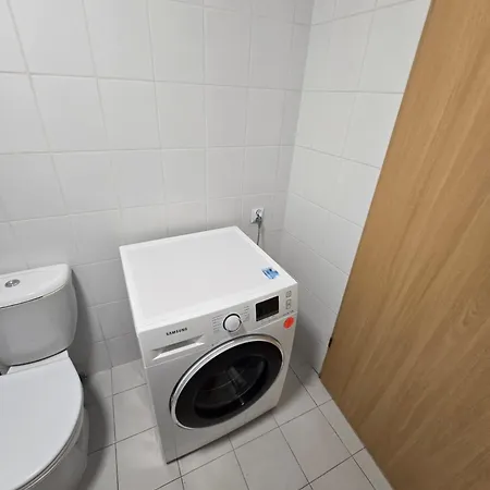 Rooms4rest Skibicka - Private For Tourists - Atr Consulting Sp, Z O,o, 호스텔 *