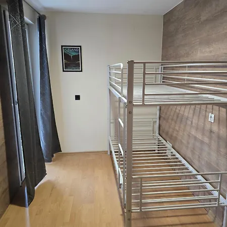 Rooms4rest Skibicka - Private For Tourists - Atr Consulting Sp, Z O,o, Auberge de jeunesse