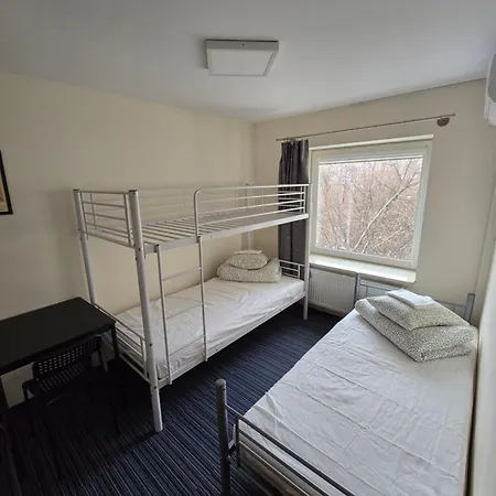 ホステル Rooms4rest Skibicka - Private For Tourists *