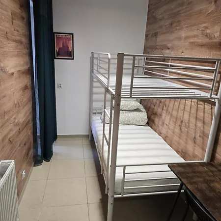 호스텔 Rooms4rest Skibicka - Private For Tourists - Atr Consulting Sp, Z O,o, 바르샤바