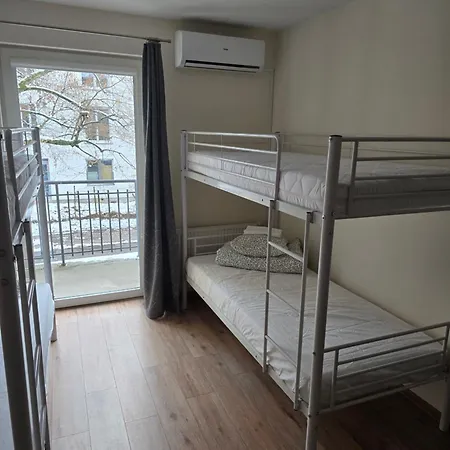 Rooms4rest Skibicka - Private For Tourists - Atr Consulting Sp, Z O,o, 호스텔