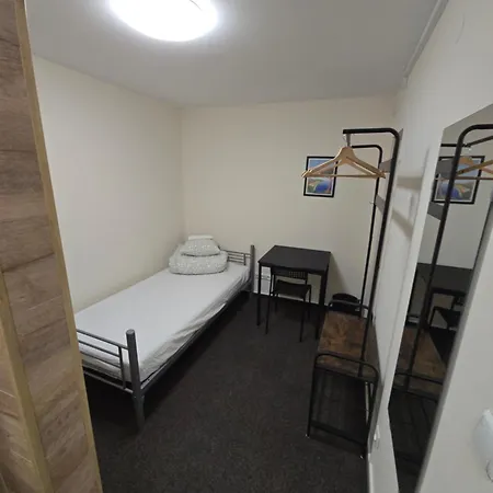 Rooms4rest Skibicka - Private For Tourists אכסניה *