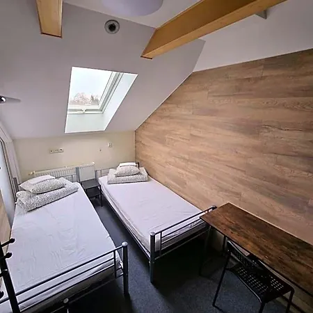 Rooms4rest Skibicka - Private For Tourists Hostel *