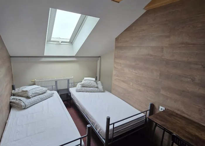 Rooms4rest Skibicka - Private For Tourists 旅馆 *