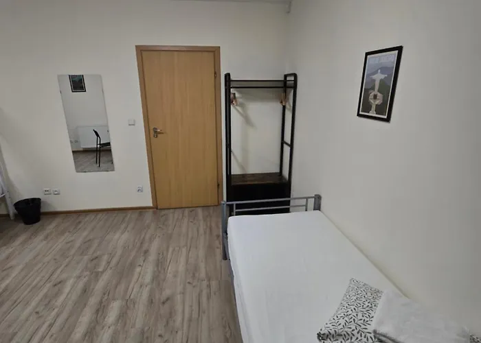 Rooms4rest Skibicka - Private For Tourists 华沙