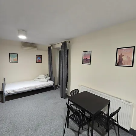 Rooms4rest Skibicka - Private For Tourists Warsaw