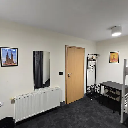 Rooms4rest Skibicka - Private For Tourists * Varşova