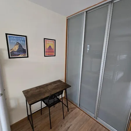 Rooms4rest Skibicka - Private For Tourists * Warsaw