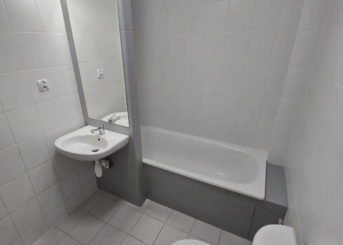 Rooms4rest Skibicka - Private For Tourists Warszawa