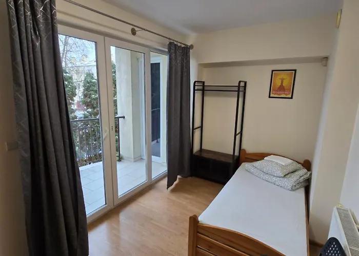 Rooms4rest Skibicka - Private For Tourists Warszawa