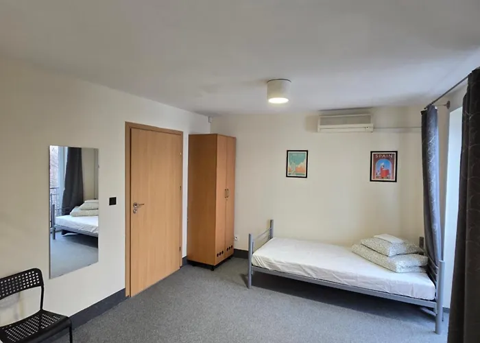 Rooms4rest Skibicka - Private For Tourists * Warszawa