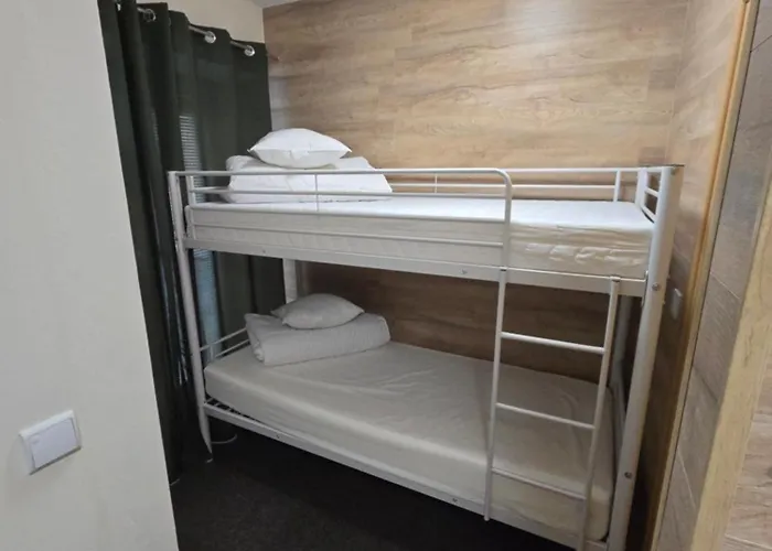 Rooms4rest Skibicka - Private For Tourists Hostel