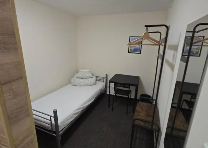 Rooms4rest Skibicka - Private For Tourists Hostel *