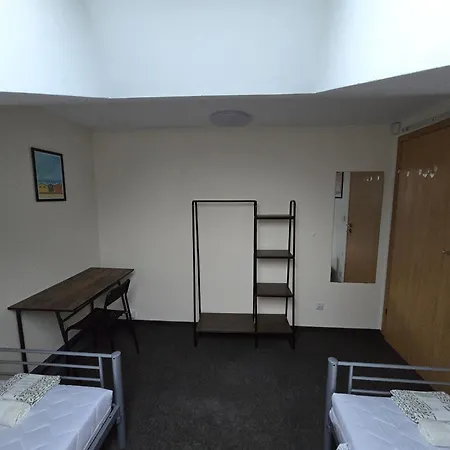 Ostello Rooms4rest Skibicka - Private For Tourists Varsavia