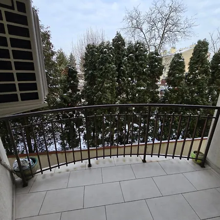 Rooms4rest Skibicka - Private For Tourists Warszawa