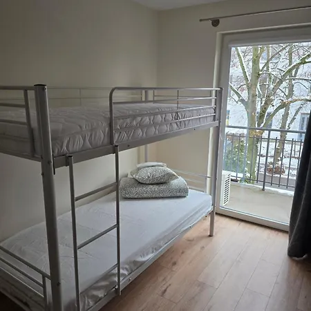 Rooms4rest Skibicka - Private For Tourists Ostello Varsavia