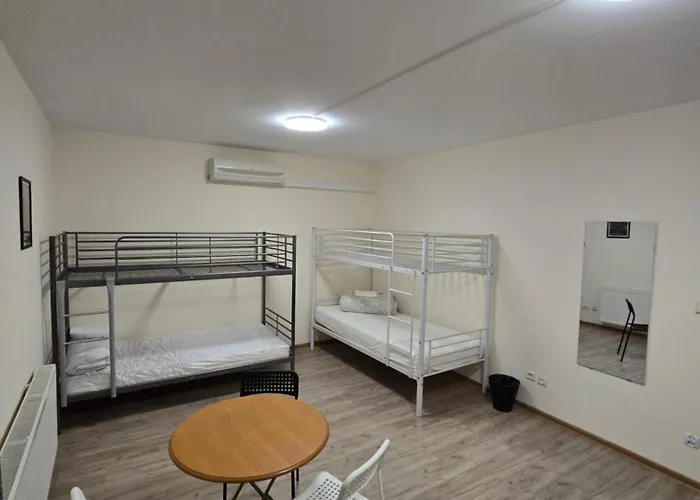 Hostel Rooms4rest Skibicka - Private For Tourists Warszawa